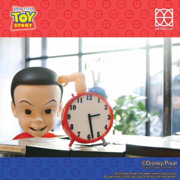 Toy deals story clock